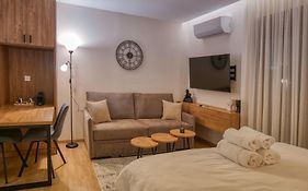 Harmony Center Luxury Apartment